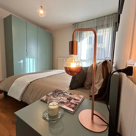 Apartment Bilocale Moderno A *