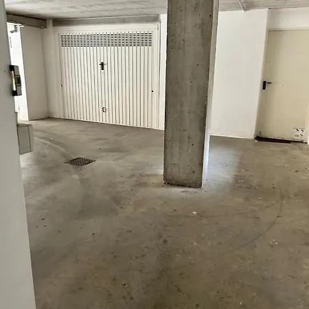 Bilocale Moderno A * 콘셀베