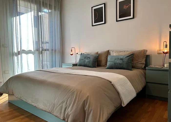 アパート Bilocale Moderno A *