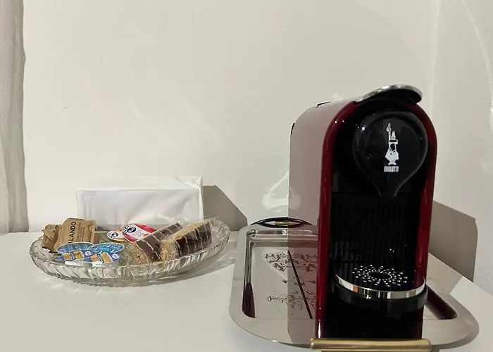 Bilocale Moderno A アパート